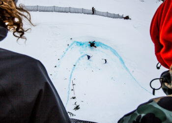 RUSHING THROUGH THE SNOW